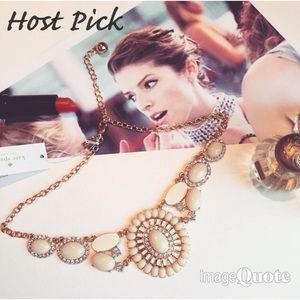 Host Pick Kate ♠️ Capri Garden Statement Necklace